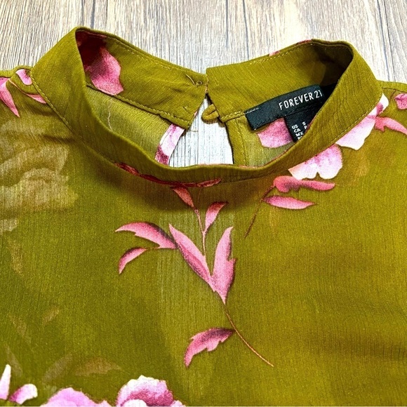 Forever 21 Green Floral Sheer Long Sleeves Ruffled Top Mock Neck Size S - Picture 6 of 13